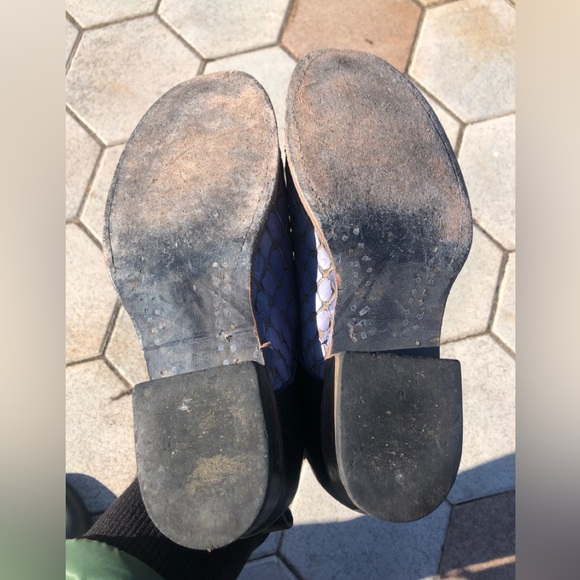 ❤️Freebird by Steven Mabel Croc Leather Blue Black Loafers Size 7 - Picture 10 of 11